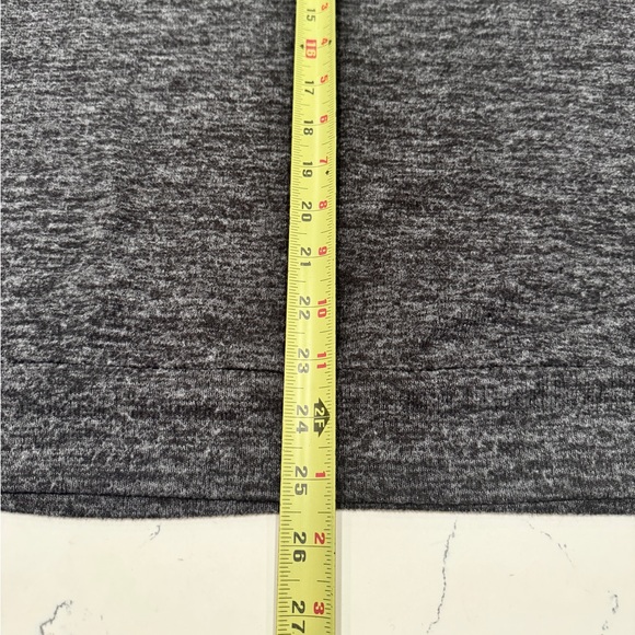 Torrid Super Soft Plush Relaxed Fit V Neck Sweater NWOT - Picture 12 of 12